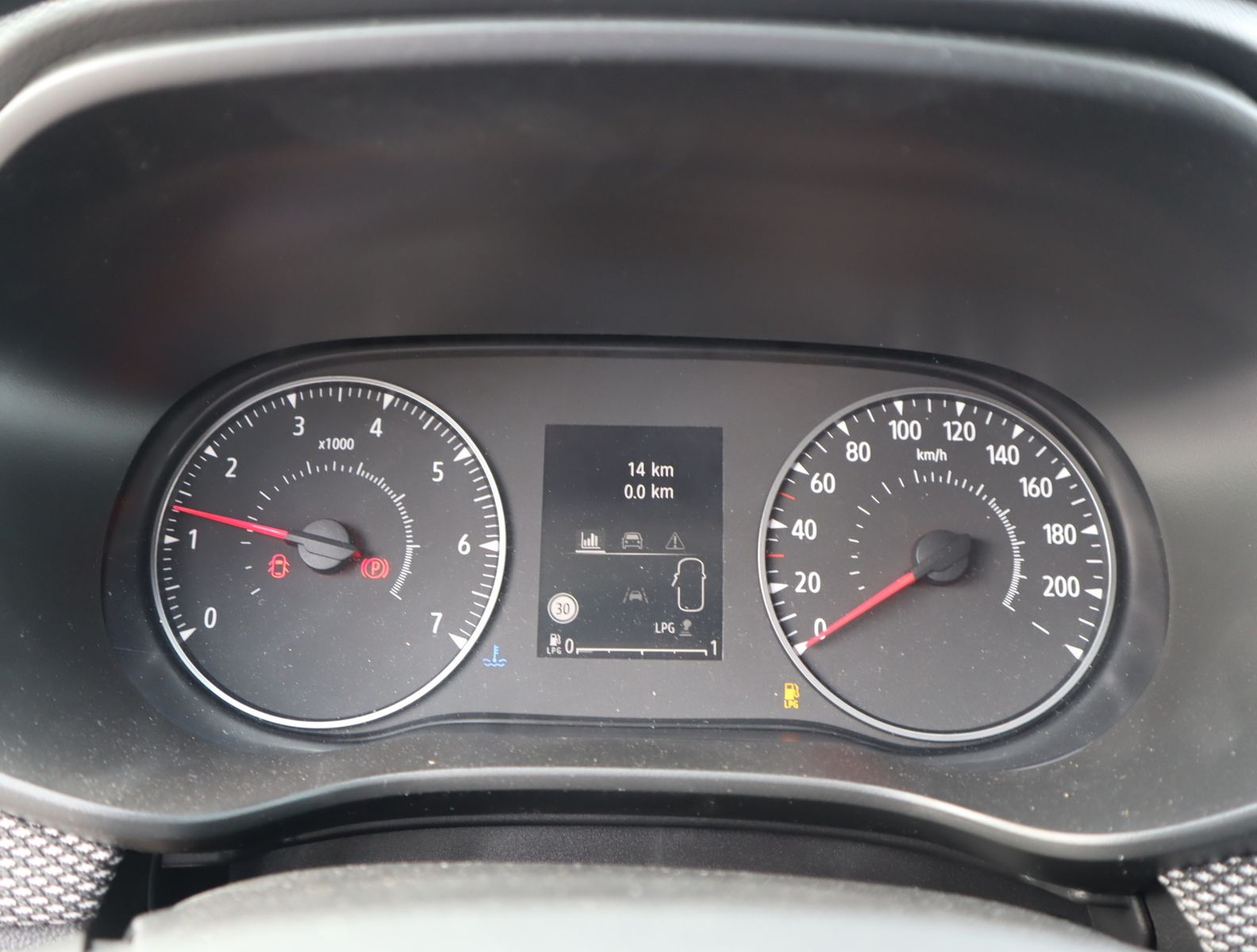 Dacia Sandero - Bild 11