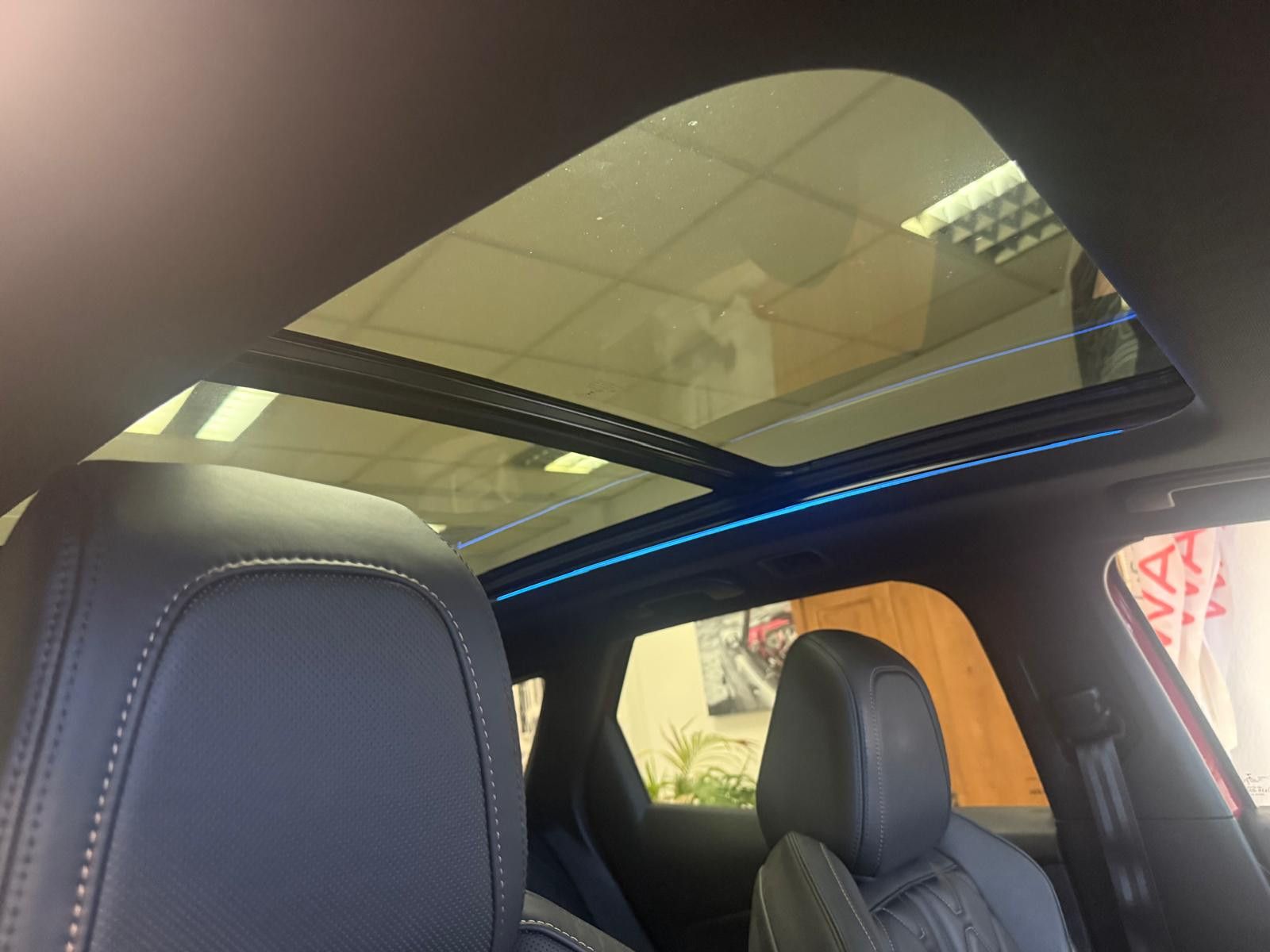 Fahrzeugabbildung Peugeot 3008 Allure  GT /SCHECKHEFT/ LED/AHK/ PANORAMA