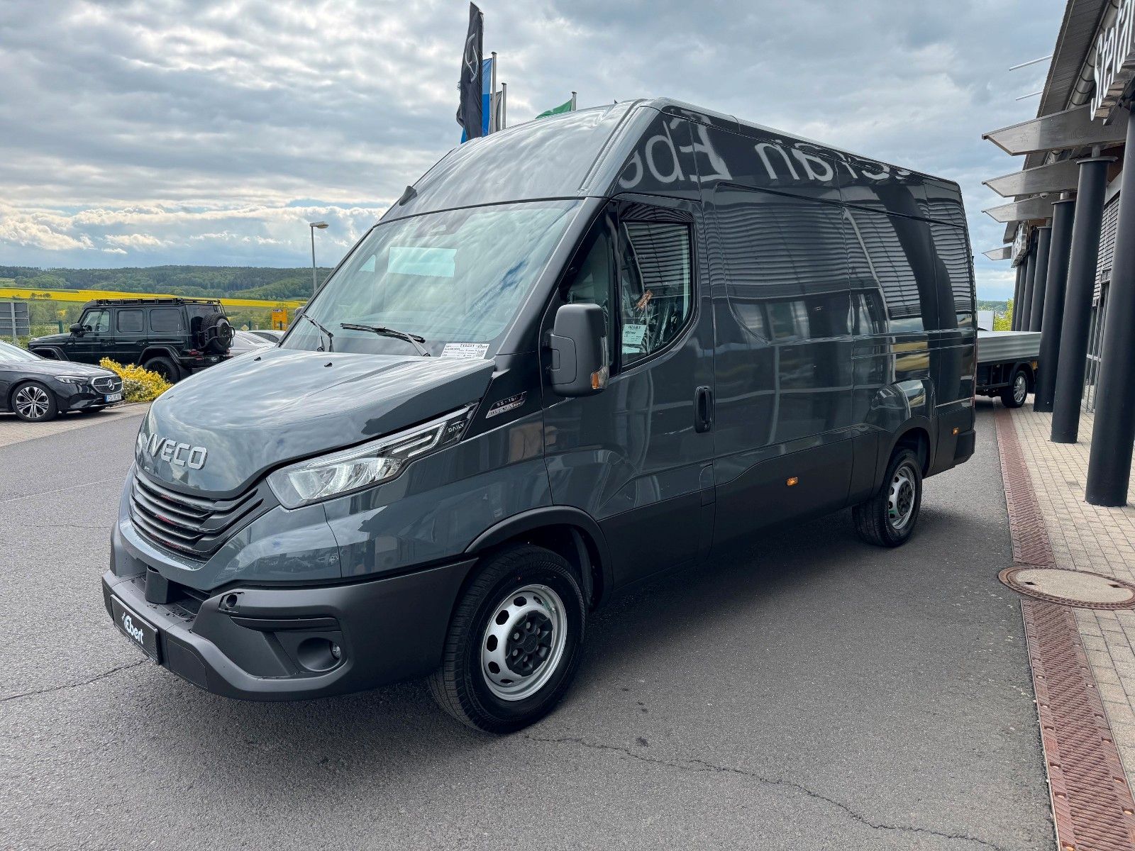 Fahrzeugabbildung Iveco Daily 35S18 HA8 *R3.520mm*Automatik*Kamera*ACC*