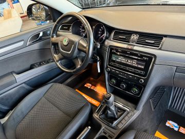 Skoda Superb Combi *1.HAND*KLIMA*SZHZ*ZV*BC*TÜVNEU*