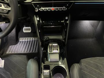 Fahrzeugbestand 24 Peugeot 208 Hybrid 145 GT e-Sitz+Alcantara+360 Grad