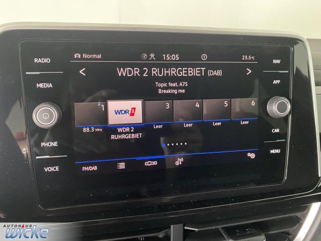 T-Roc 1.5 TSI DSG R-Line NAVI KLIMA AHK REAR VIE