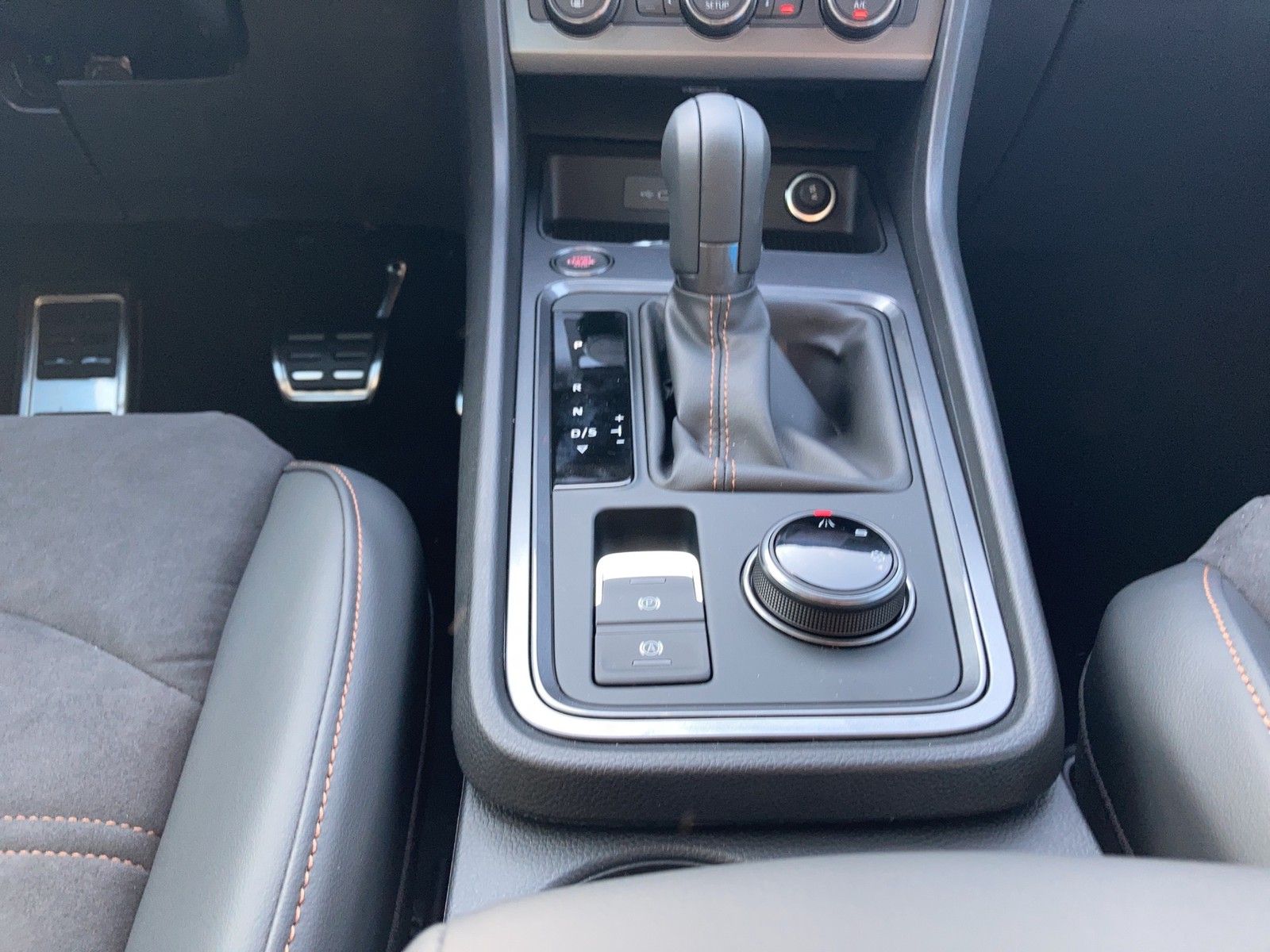 CUPRA Ateca 1.5 TSI DSG 110kW/150PS - Image 14