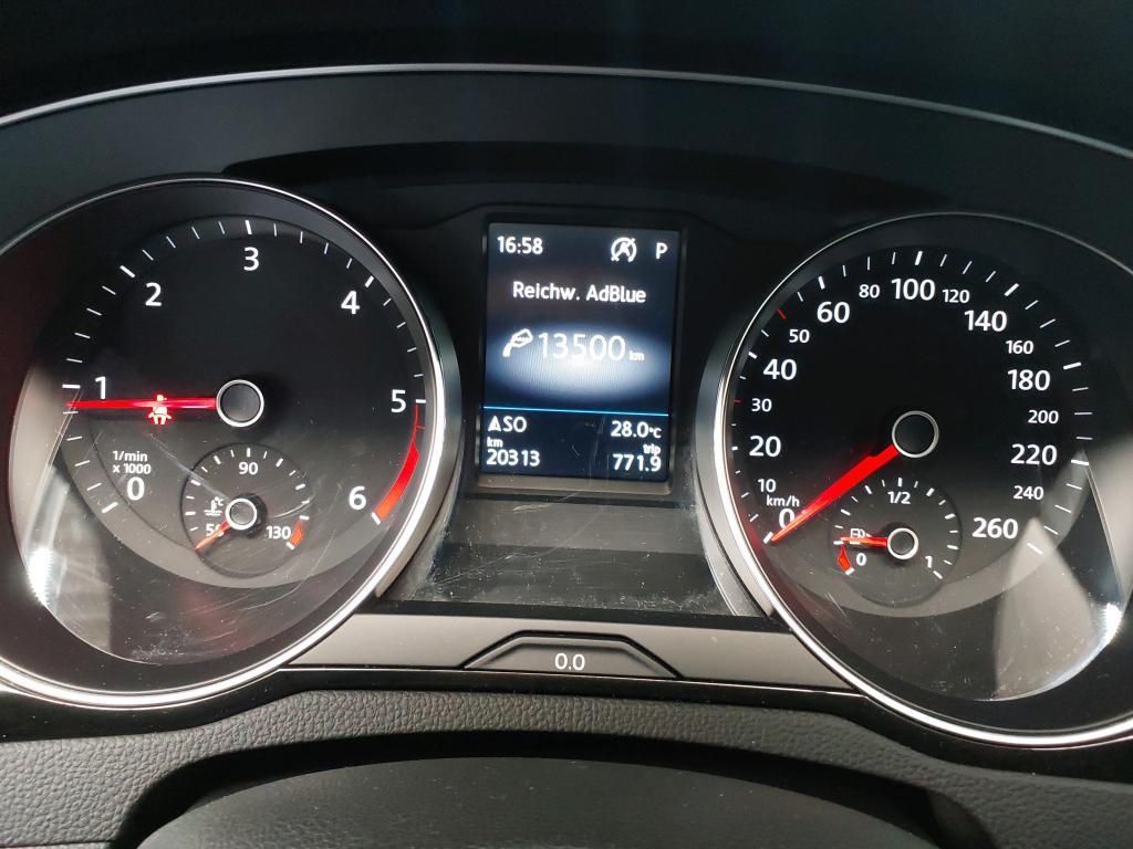 Volkswagen Passat Variant Business 2.0 TDI DSG RFK*PDC*NAV