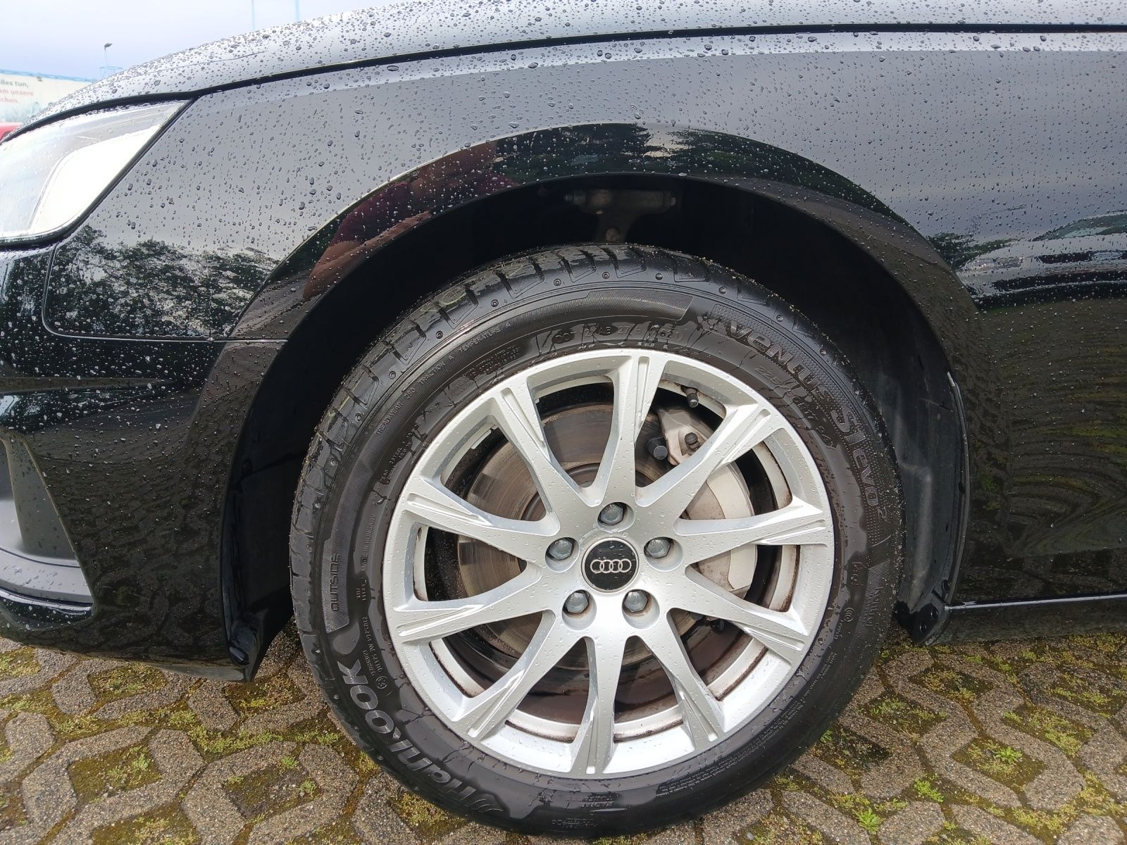 Fahrzeugabbildung Audi A4 Avant 40 TDI basis S-tronic Navi GRA PDC SH L