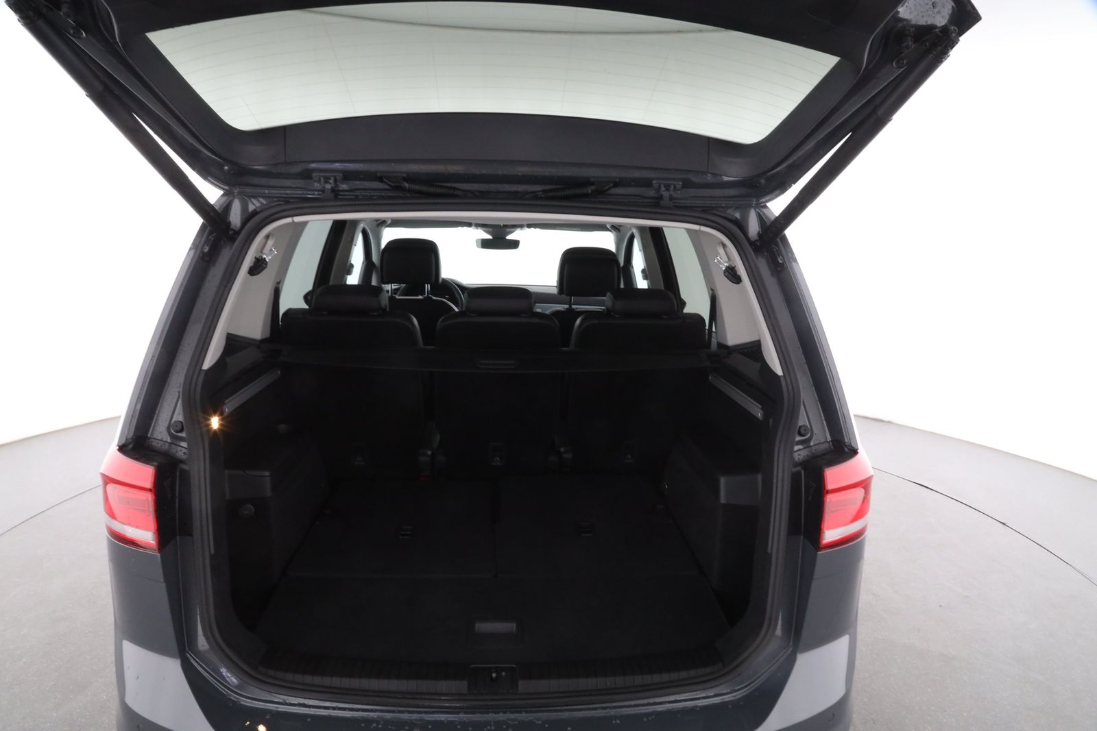 Volkswagen Touran - Bild 10