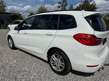 BMW 218 - 4