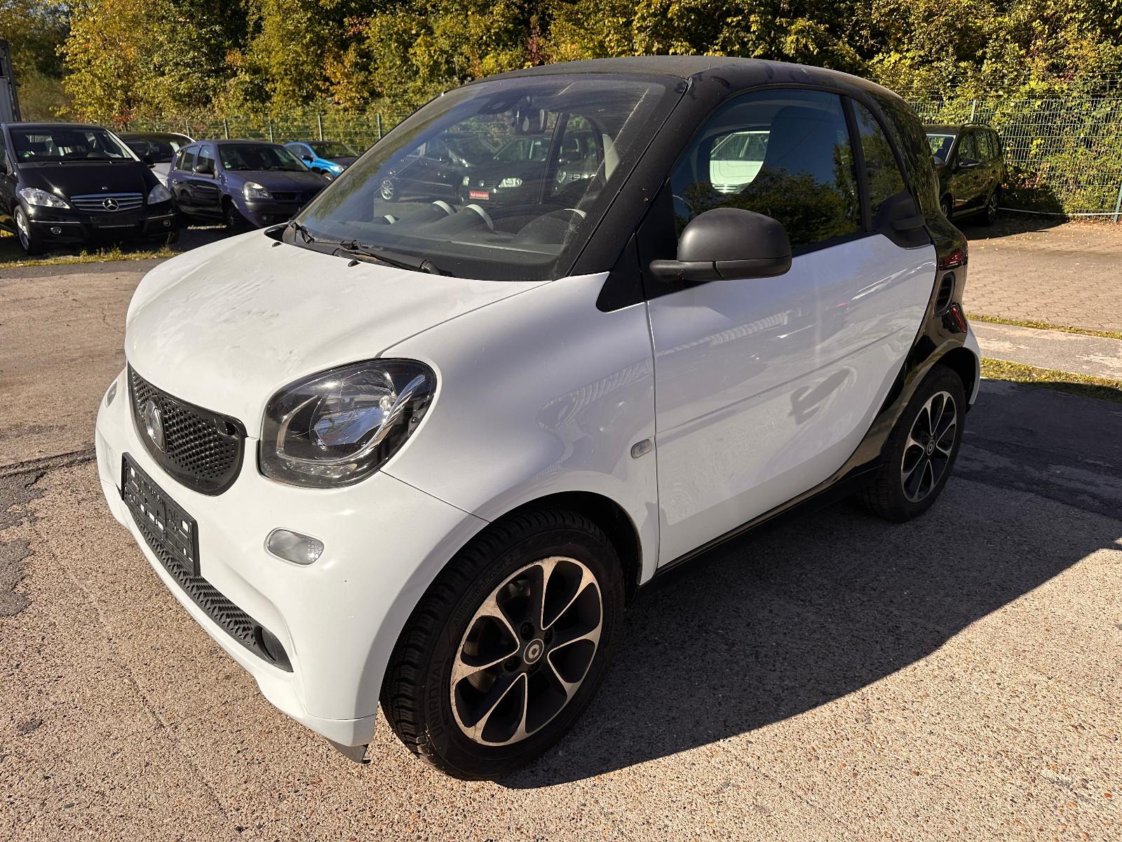 Smart ForTwo coupe 52 kW Autom Klimaaut Temp el.FH