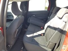 Foto Nummer 9: DACIA Jogger