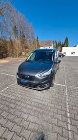 Ford Tourneo Connect 1.5 EcoBlue 88kW Auto Titani... - Ford Tourneo Connect: 1.8