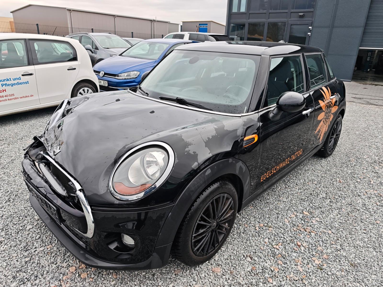 MINI Mini 5-trg. Cooper Pepper Klimaaut. Navi Leder