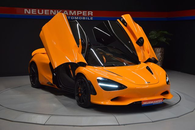 McLaren 750S Black Pack / Lift Schale B&W Aero Kamera