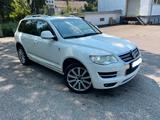 Volkswagen Touareg 3.0 V6 TDI Tiptronic -R-Line Xenon*Leder