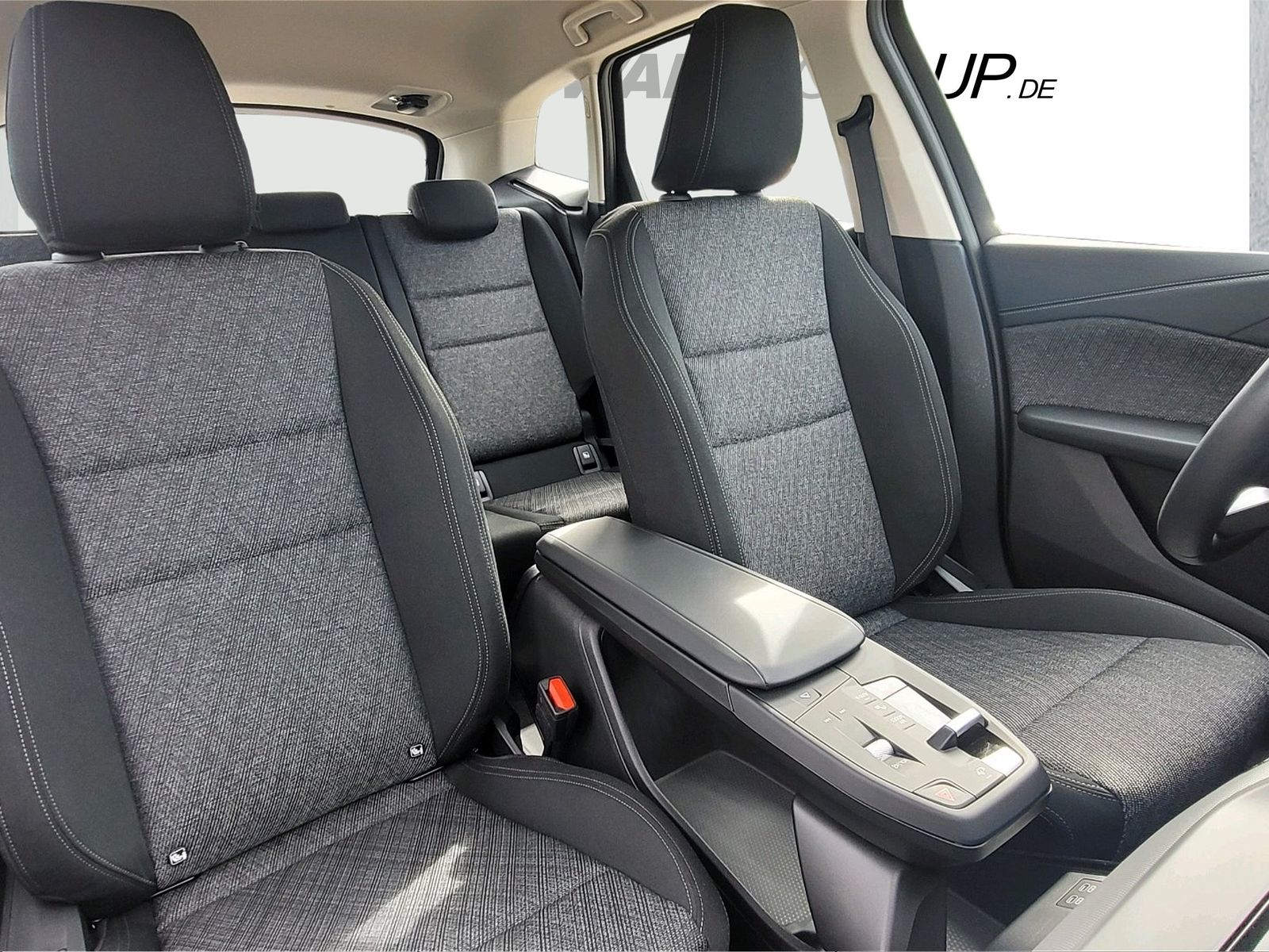 BMW 220 Active Tourer - Bild 11