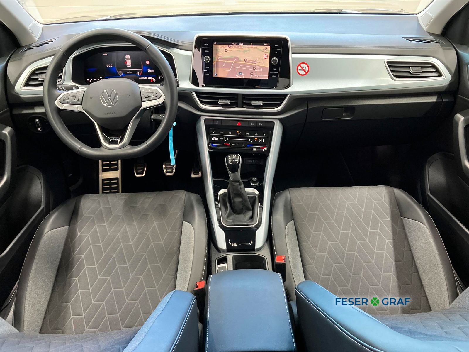 Volkswagen T-Roc - Bild 11