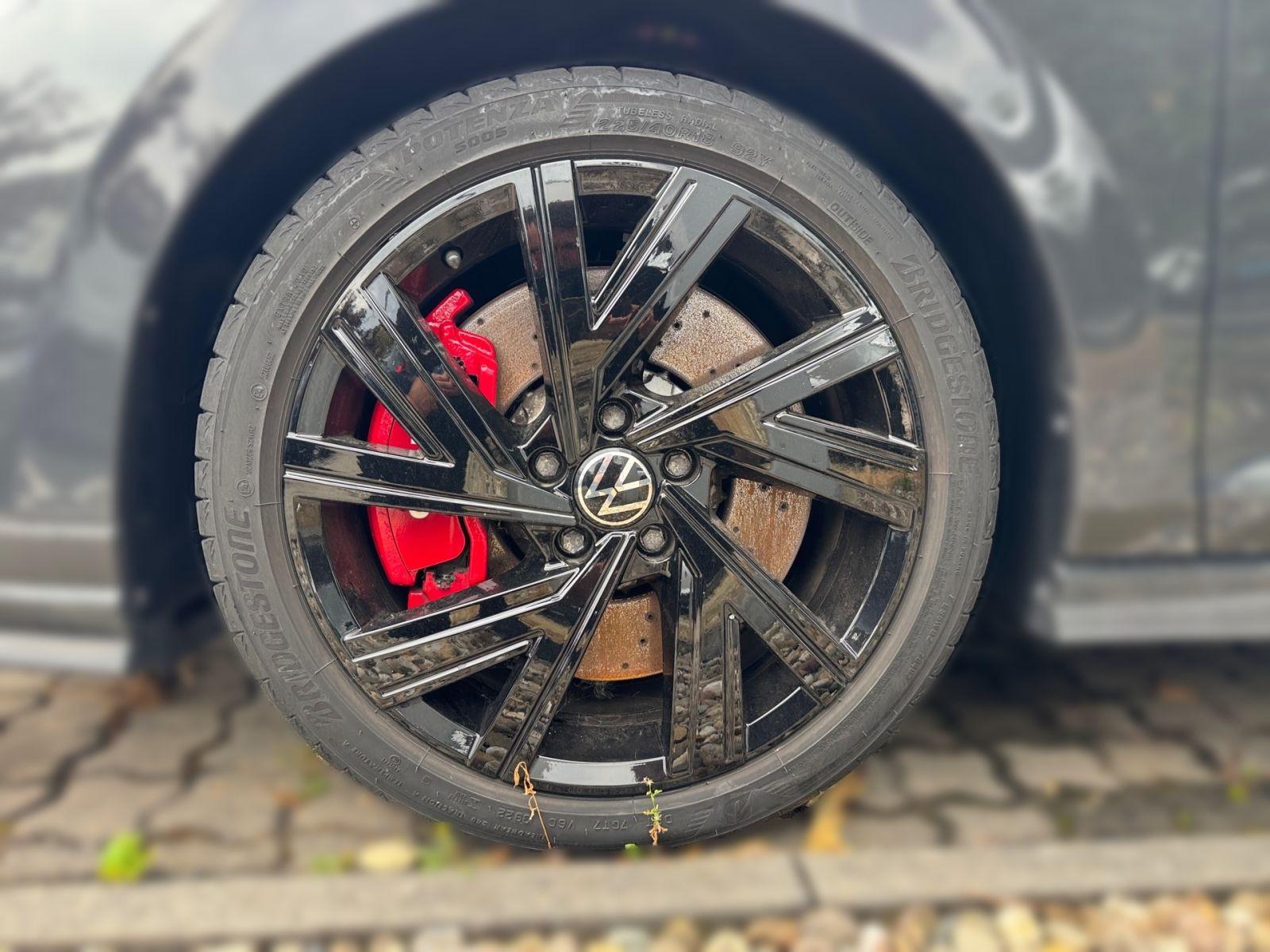 Volkswagen Golf VIII 2.0 TSI DSG GTI Clubsport Navi Spurhal, миниатюра 3
