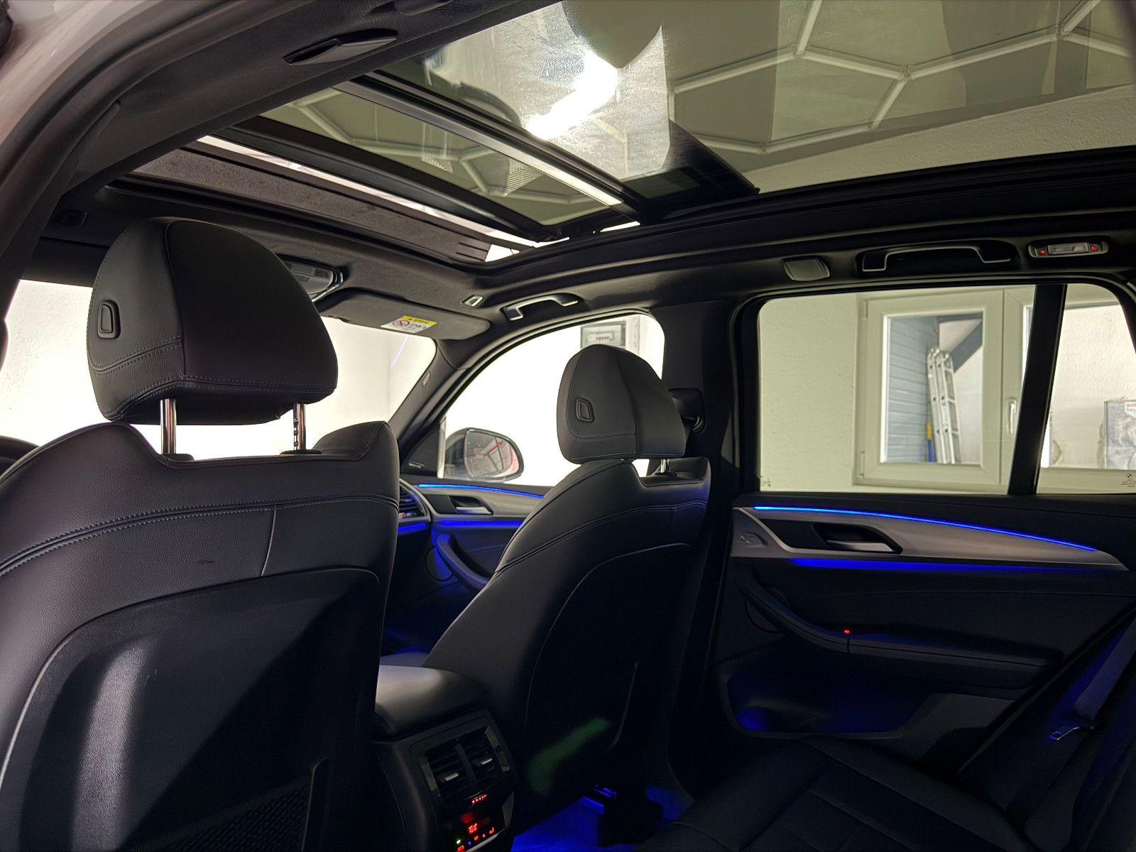 Fahrzeugabbildung BMW X3 M40 d/LED/HuD/H&K/AHK/PANO/STHZ/MEMORY/DE FZG