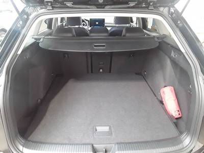 Volkswagen Golf - Bild 6