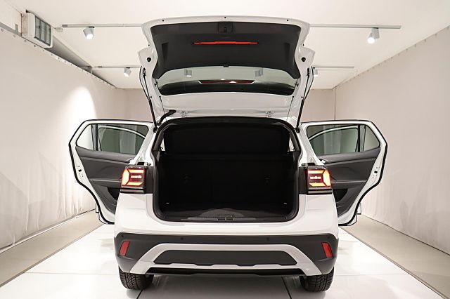 T-Cross Life 1.0 TSI Navi ACC LED KAMERA TEMPOMA