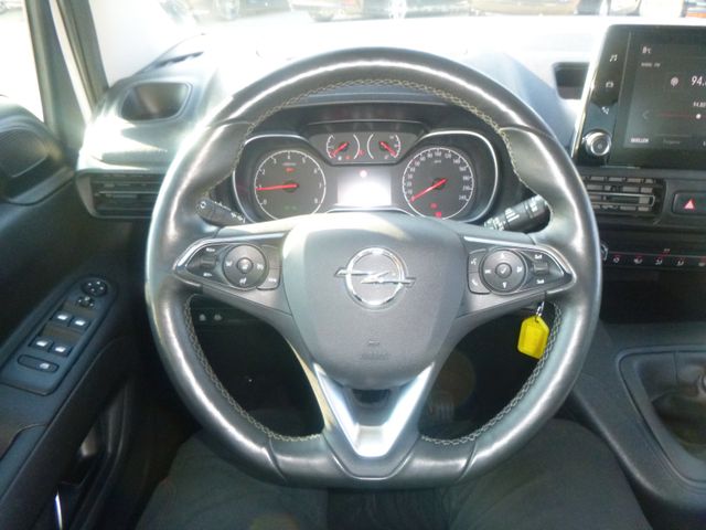 Fahrzeugabbildung Opel Combo Life E 1,2 T >15.729KM/Sitzheiz/PDC<