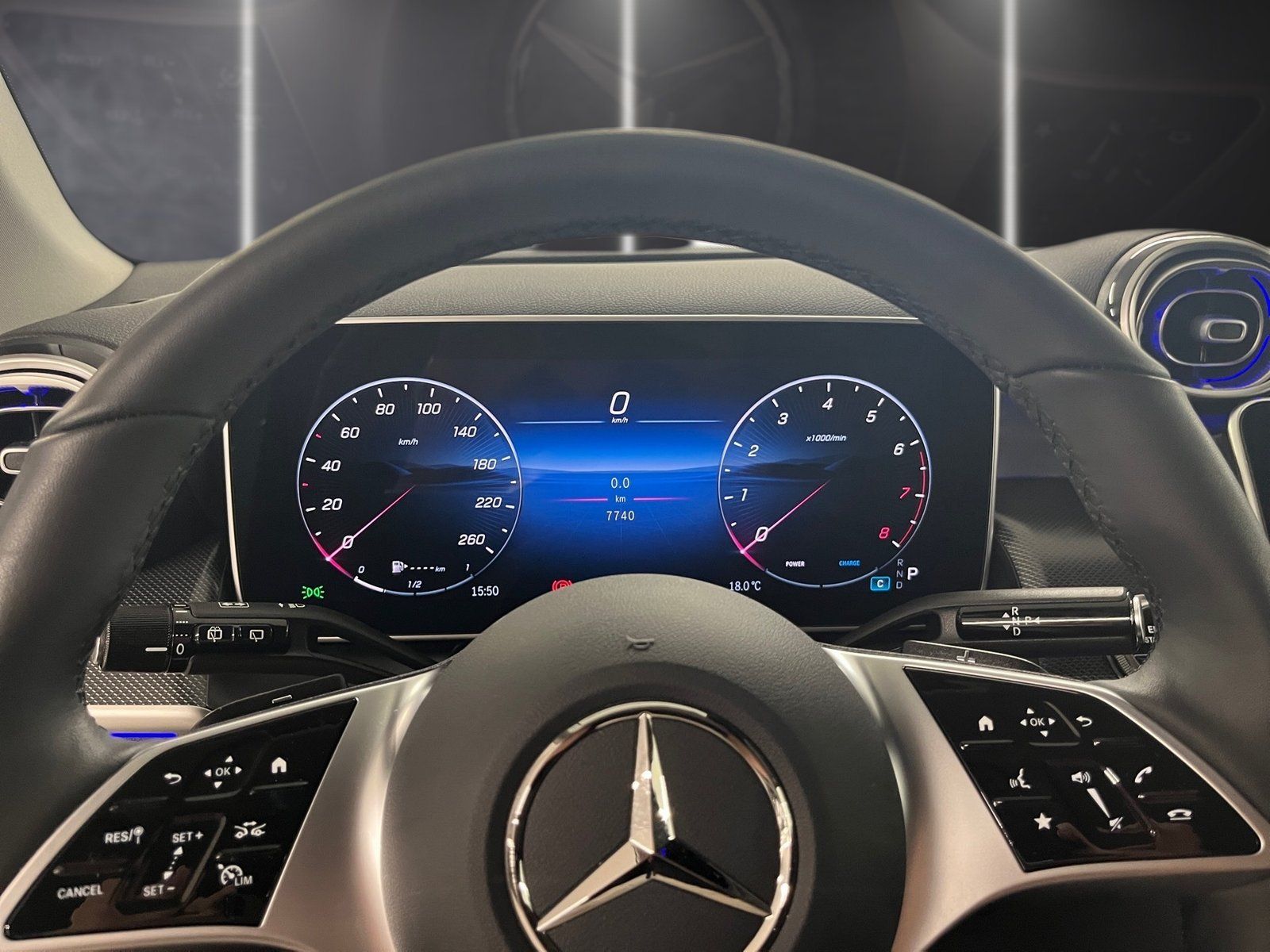 Fahrzeugabbildung Mercedes-Benz GLC 200 4M Avantgarde*AHK*360°*Distronic*Totwink