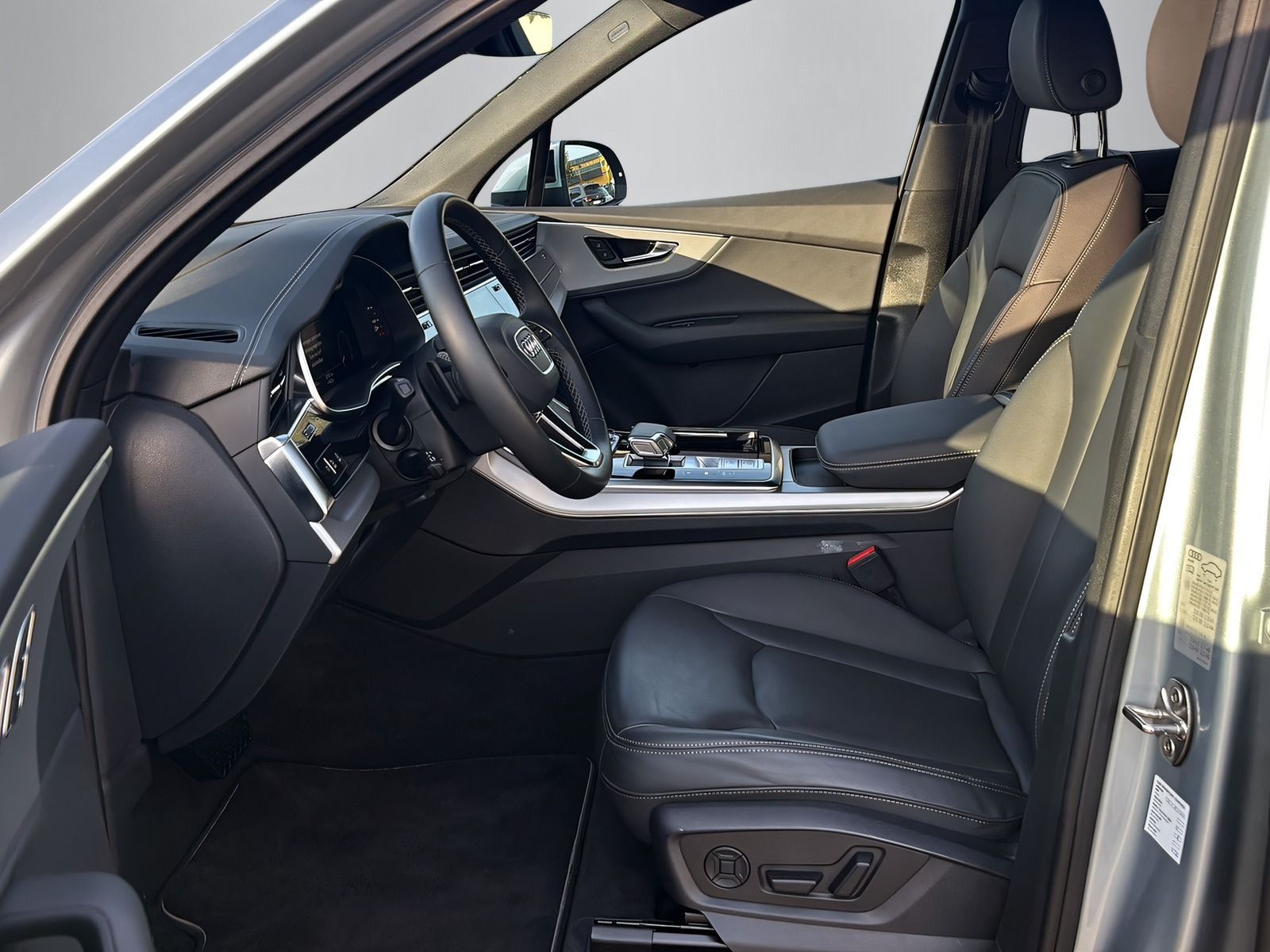 Audi Q7 TFSI e S line business quattro tiptronic AHK foto 5