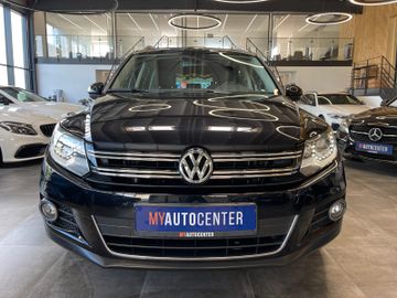 Volkswagen Tiguan Sport & Style 4Motion *NAVI*AHK*XENON*RFK