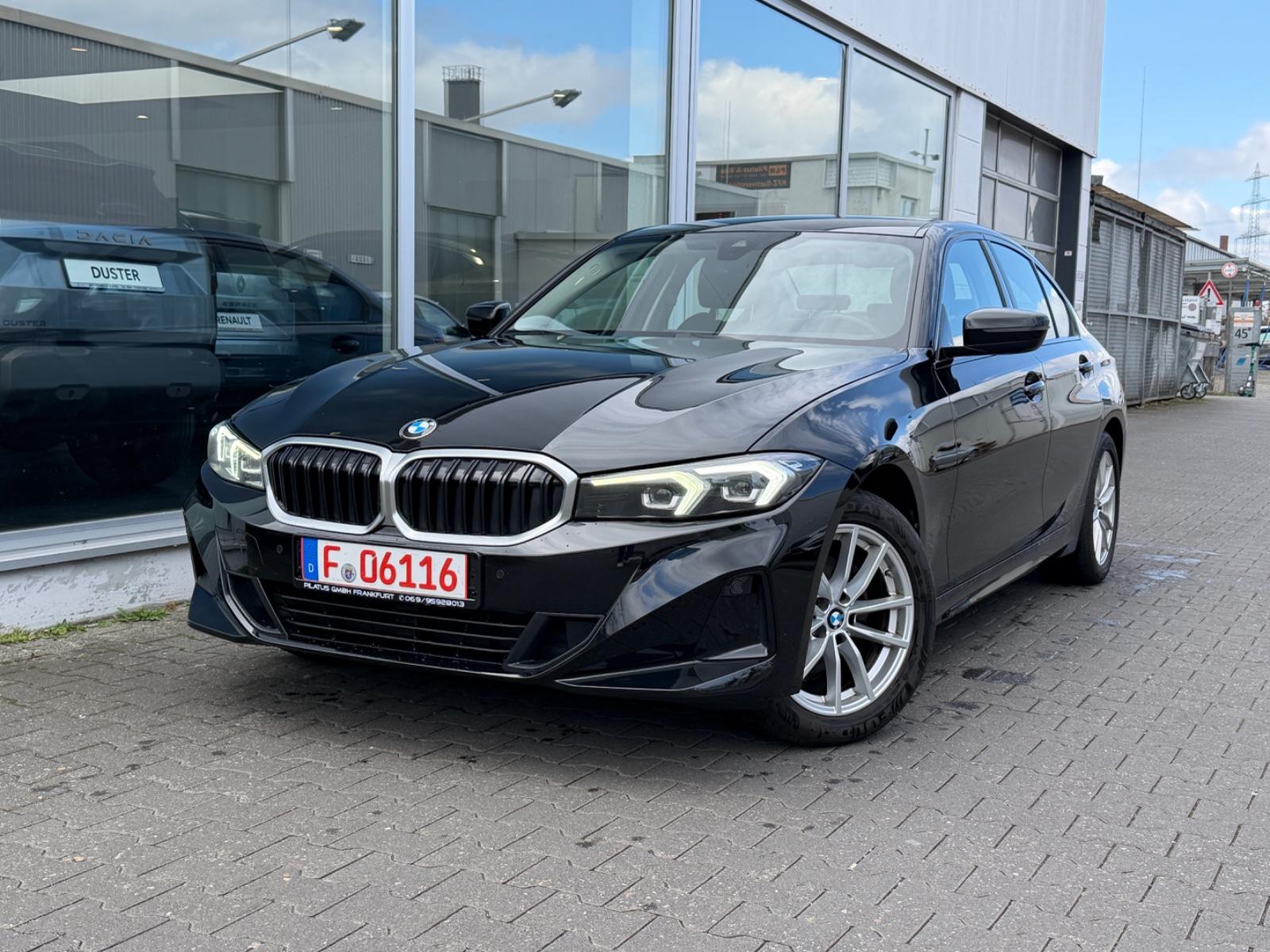 BMW 320d Limousine Widescreen/Leder/PDC/Carplay