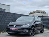 Volkswagen Golf VII 1.0 TSI Lim. IQ.DRIVE ACC NAV PDC 1.HD - Volkswagen Gebrauchtwagen in Worms
