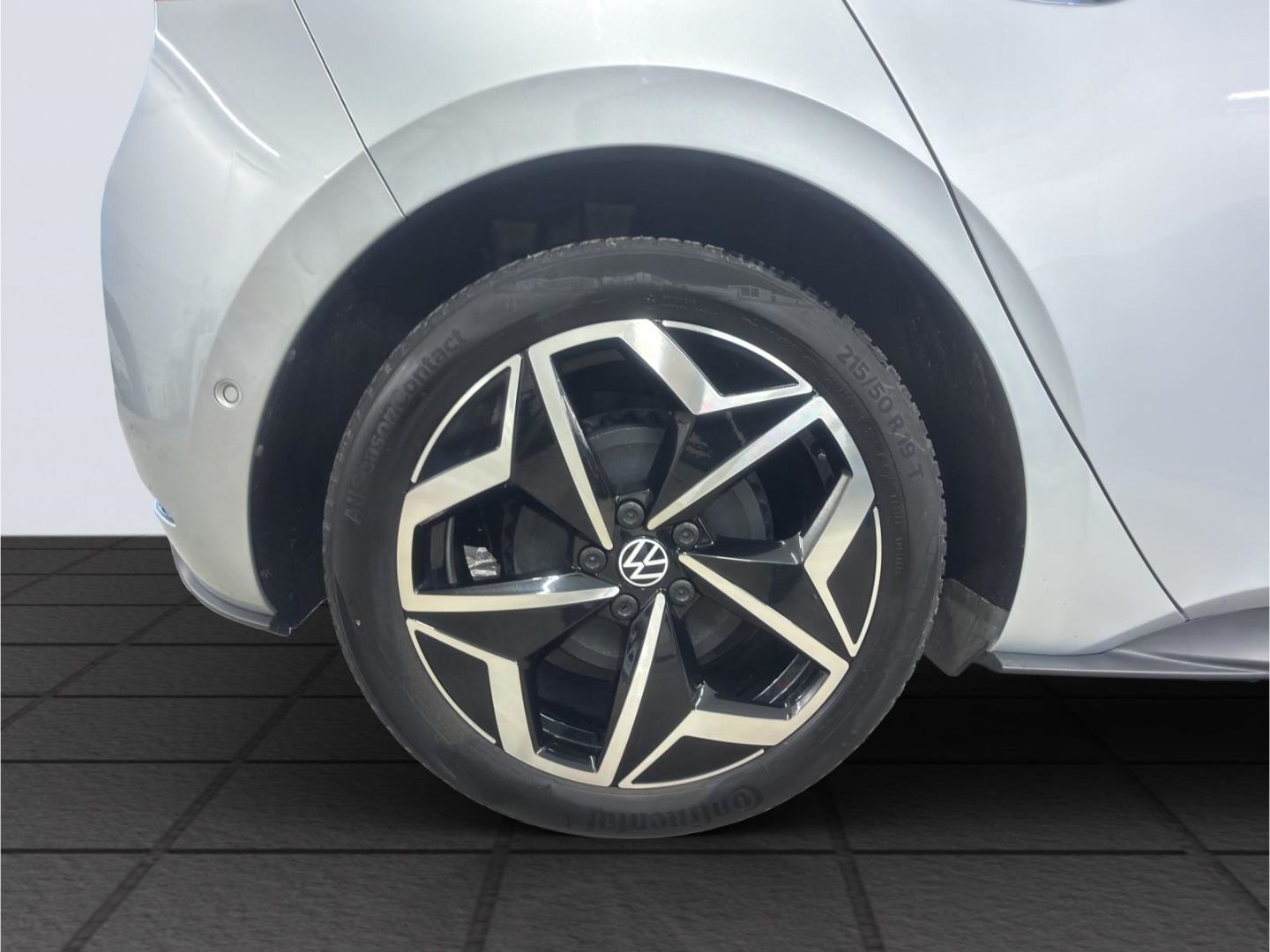 ID.3 Pro S 150kW MatrixLED HuD GJR PDC ACC 360°K