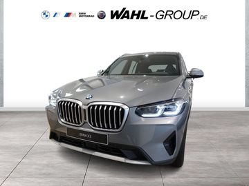 BMW Leasing Angebot: BMW X3 xDrive20d HiFi DAB LED WLAN RFK Klimaaut.