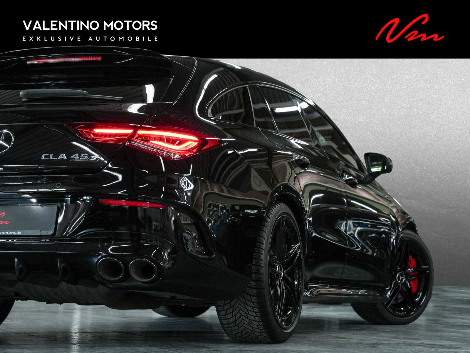 Fahrzeugabbildung Mercedes-Benz CLA 45 AMG Shooting Brake S 4Matic - Panorama
