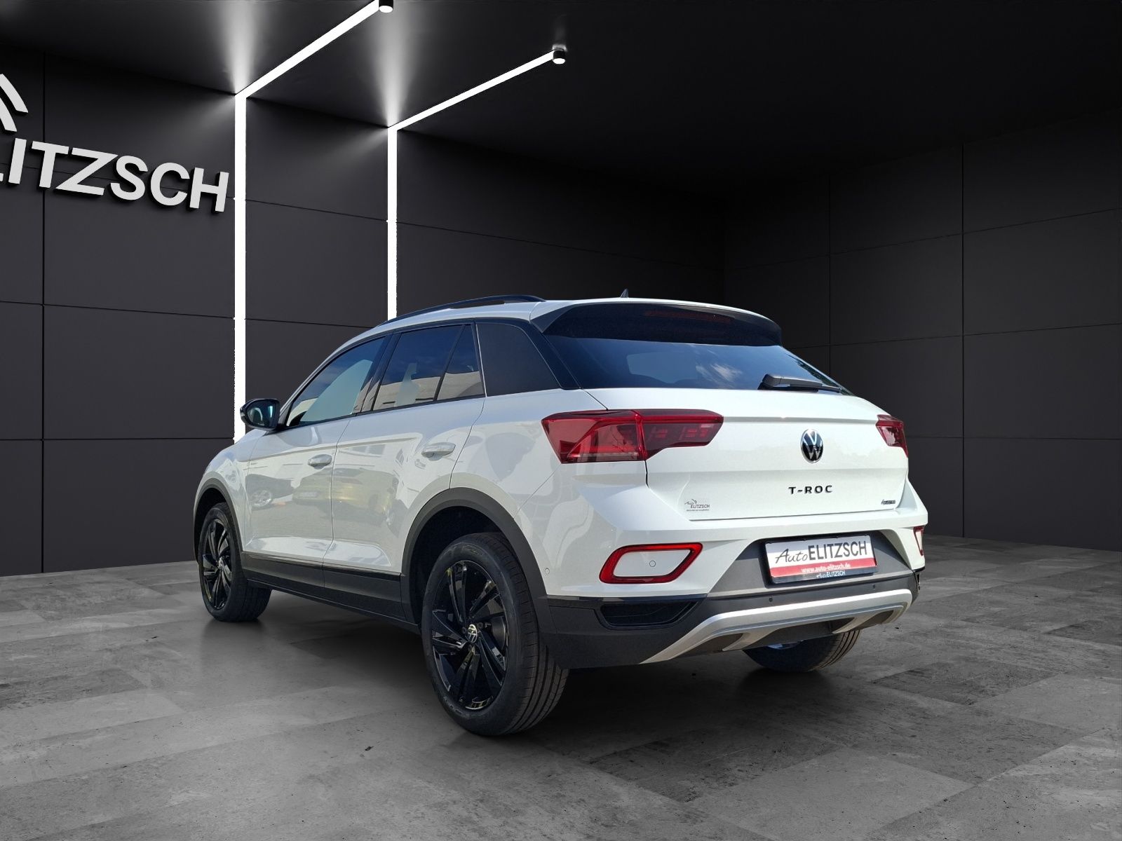 Fahrzeugabbildung Volkswagen T-Roc Style TDI DSG IQ.Light 4M AHK RFK ACC App