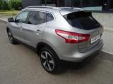Nissan Qashqai 1.6 SUV NAVI/PANO/AHK/KAMERA/DAB - Nissan Qashqai: 6.6