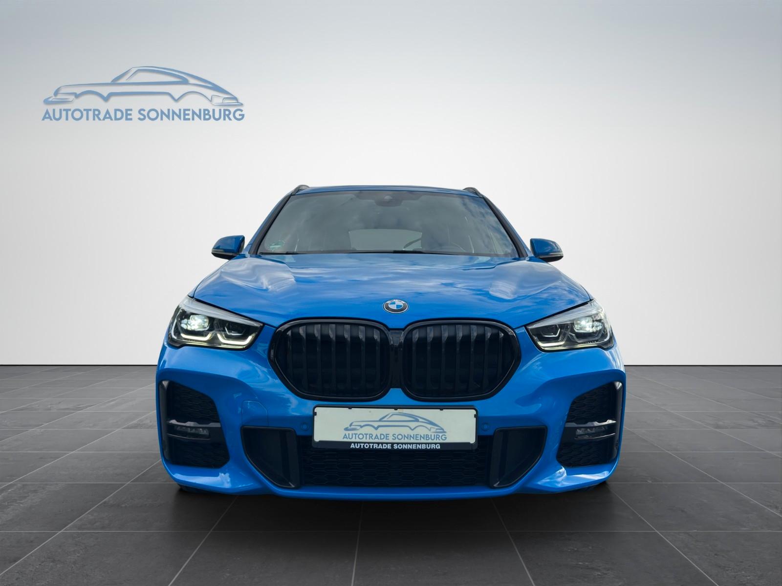 BMW X1 xDrive 20d M Paket * Shadowline * AHK