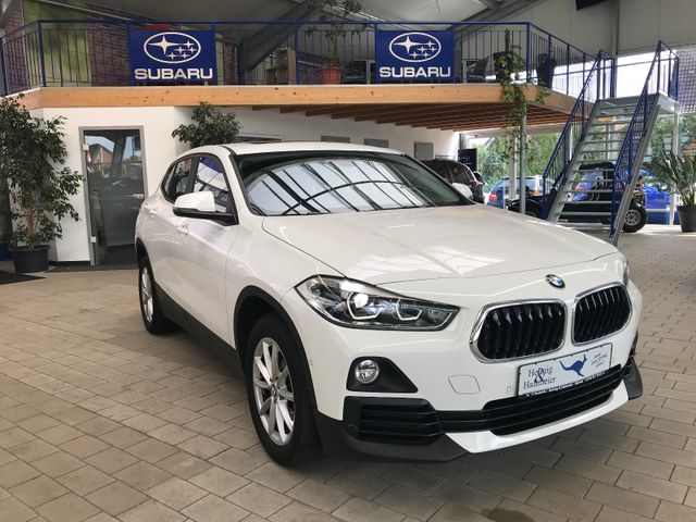 BMW X2 xDrive 18 d Advantage, Rückfahrkamera