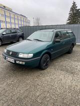 Volkswagen Passat 1.8 Variant- Rentnerfahrzeug - gebrauchte VW Passat aus dem Jahr 1996