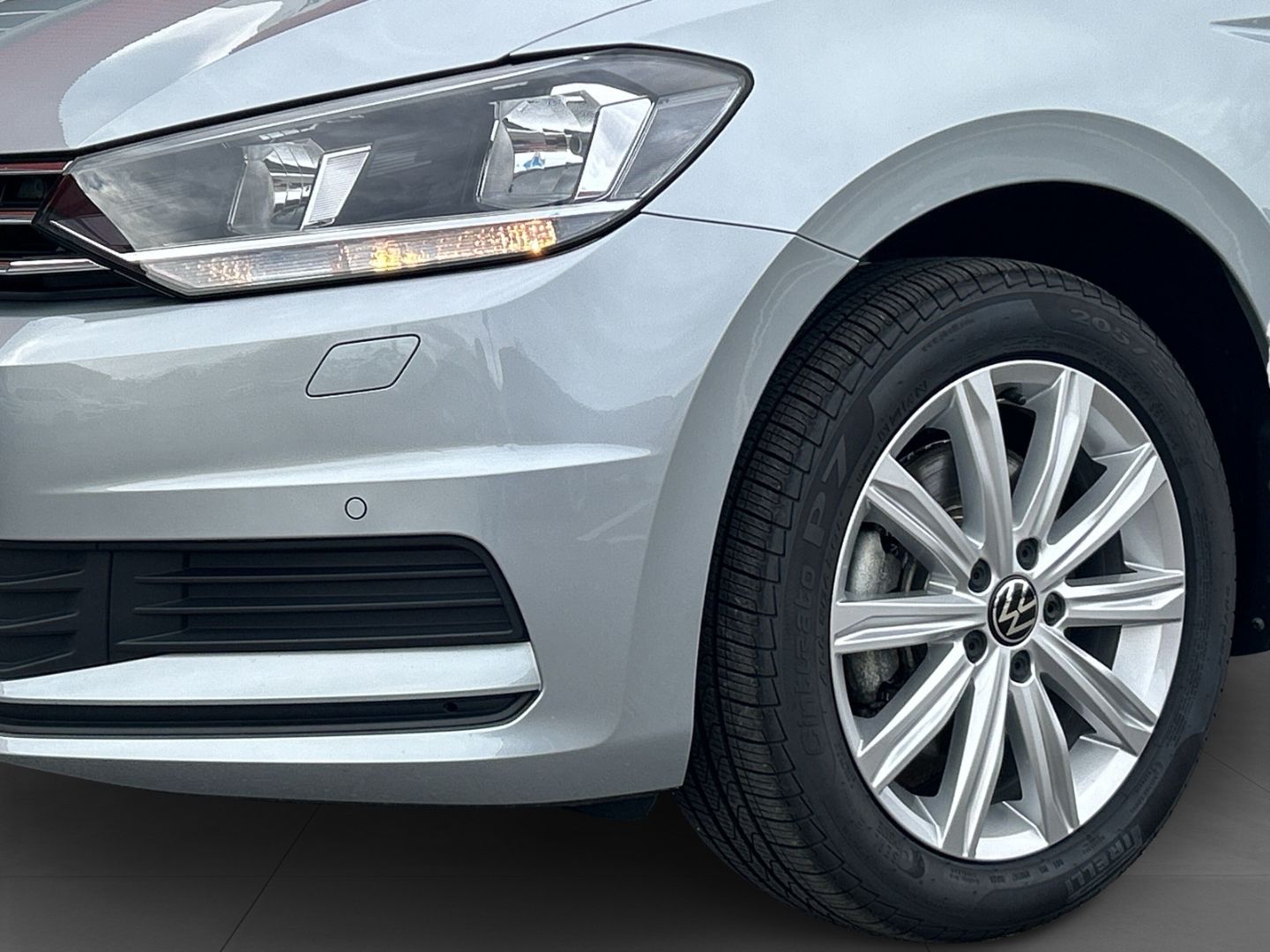 Volkswagen Touran 1.5 TSI Comfortline 7-Sitze SHZ ACC Kam foto 5