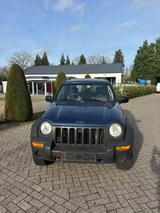 Jeep Cherokee Sport 2.4 Sport - Jeep Cherokee: Sport