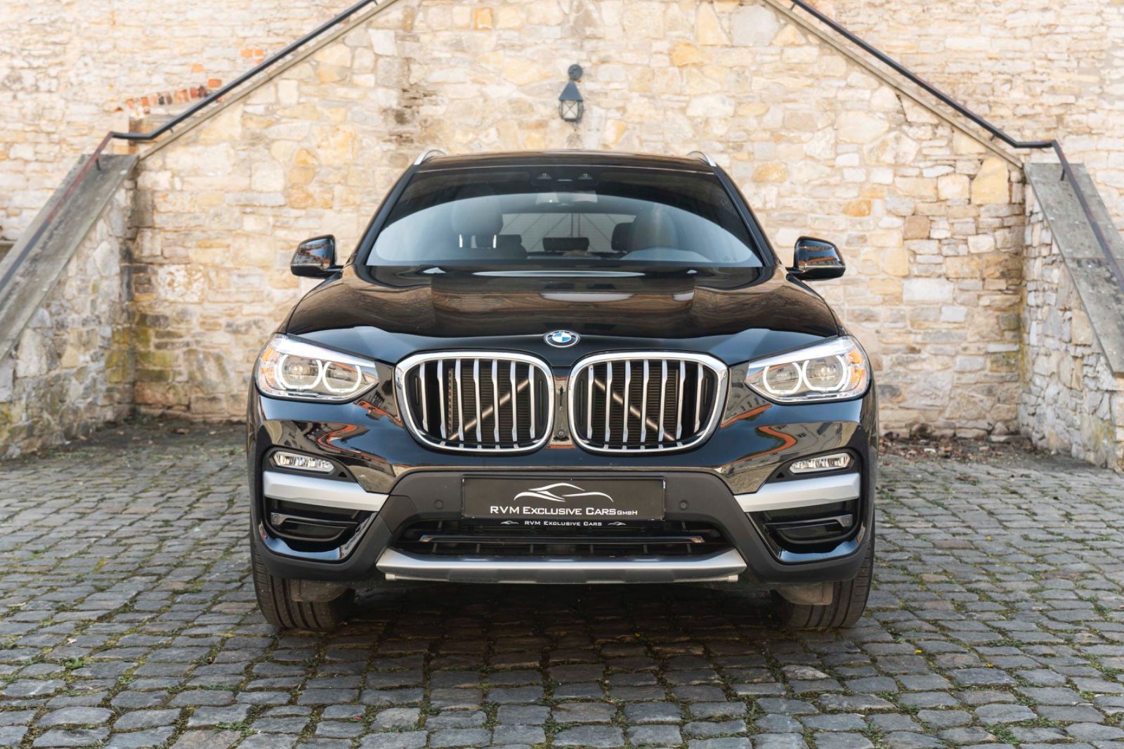Fahrzeugabbildung BMW X3 xDrive 30i xLine LED Pano HIFI Driving Assist