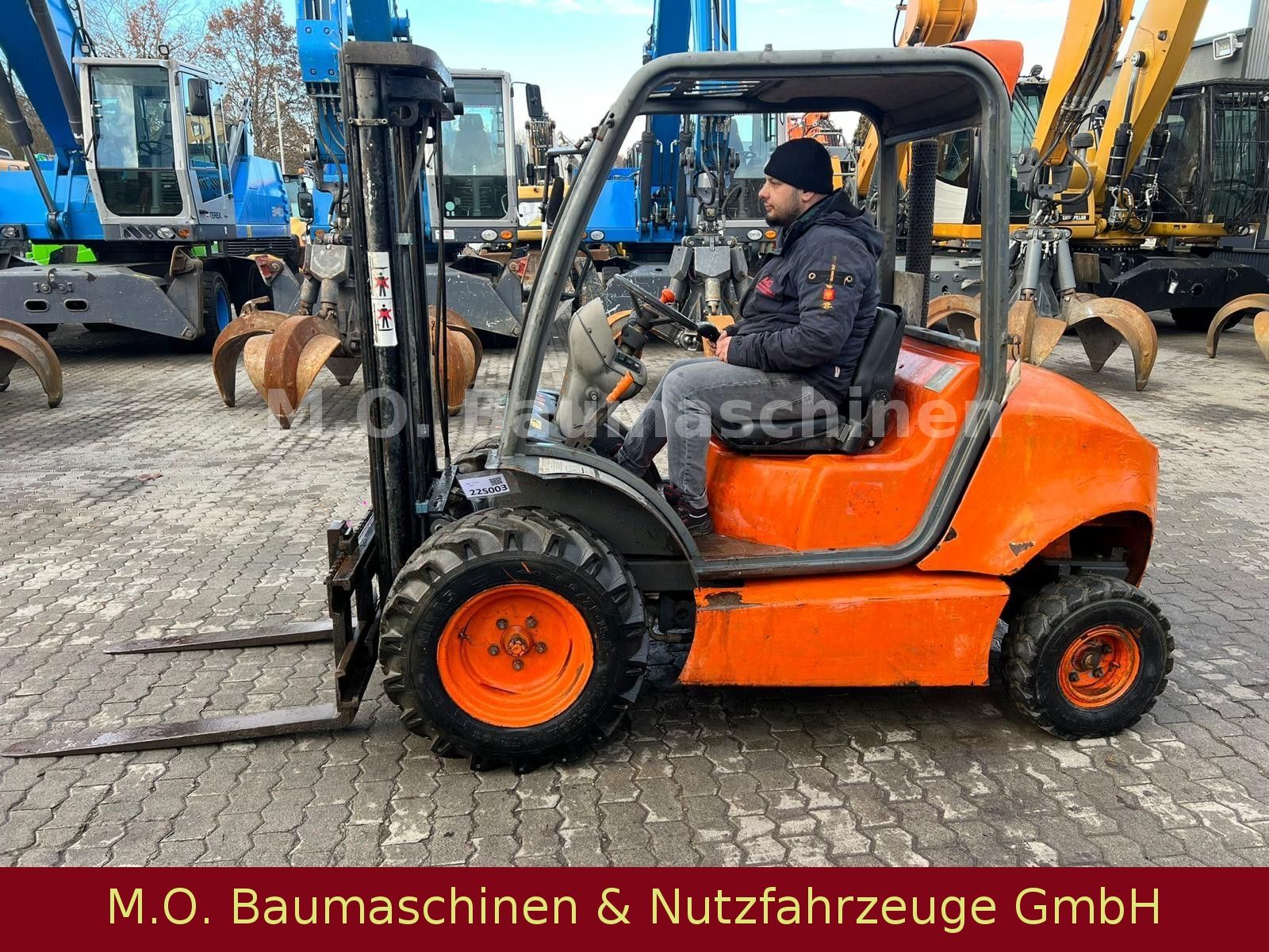 Fahrzeugabbildung AUSA CH 150 / 1,5 t / 4m / Triplex / Freihub 1,30m /