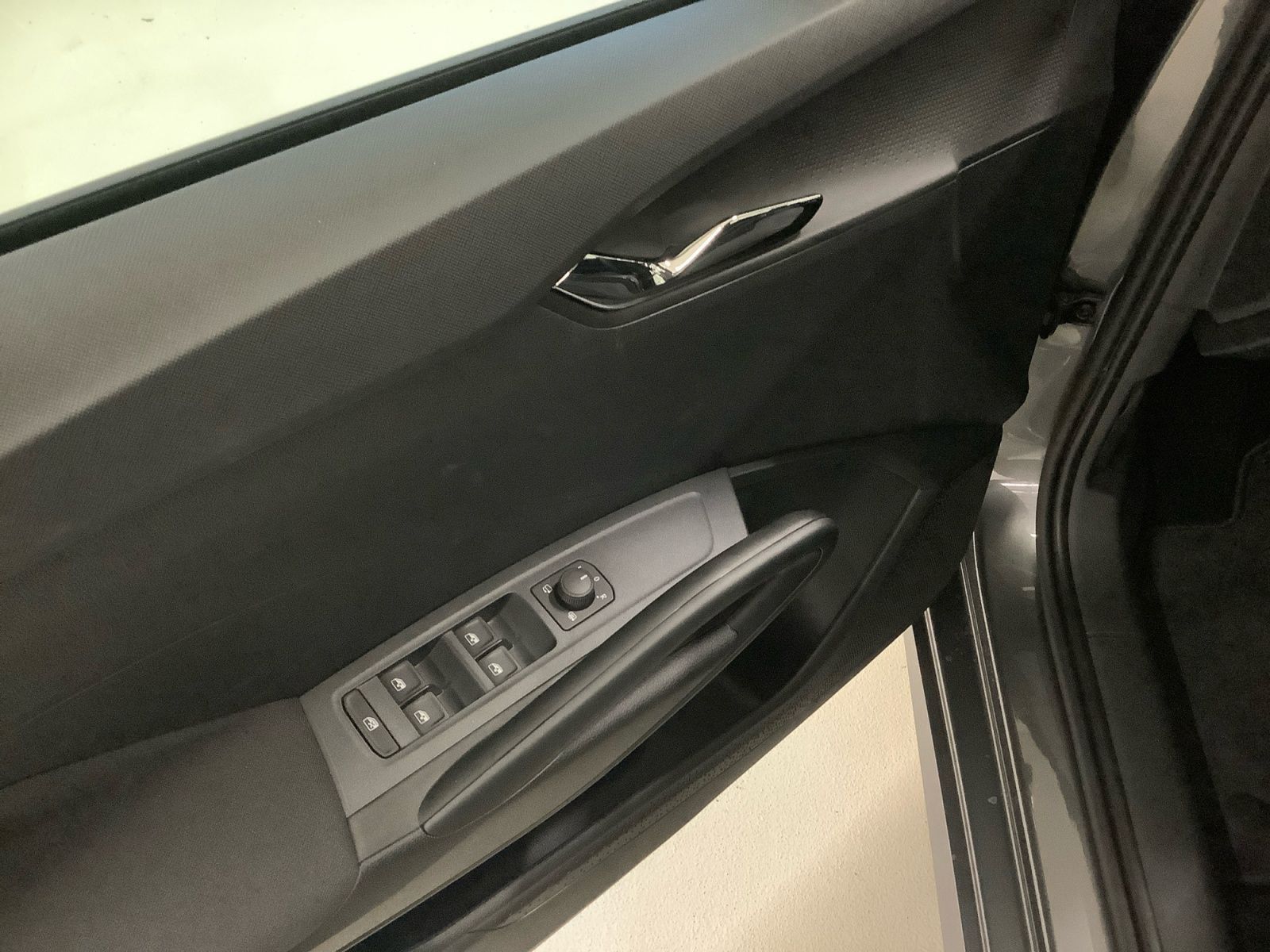 Fabia Selection 1,0 70kW 5-G EL FH KLIMA SM LINK