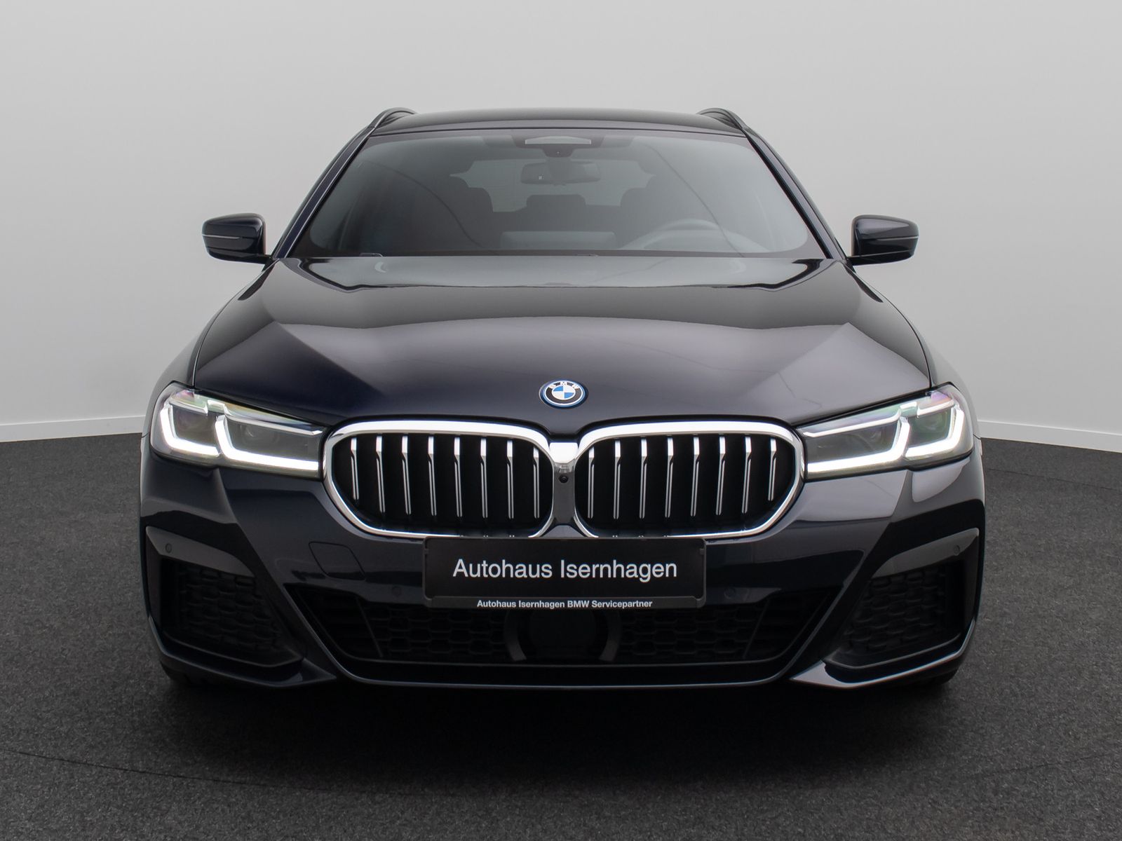 Fahrzeugabbildung BMW 530e M Sport 360&deg;Laser HUD DAB ACC Komfort Alarm