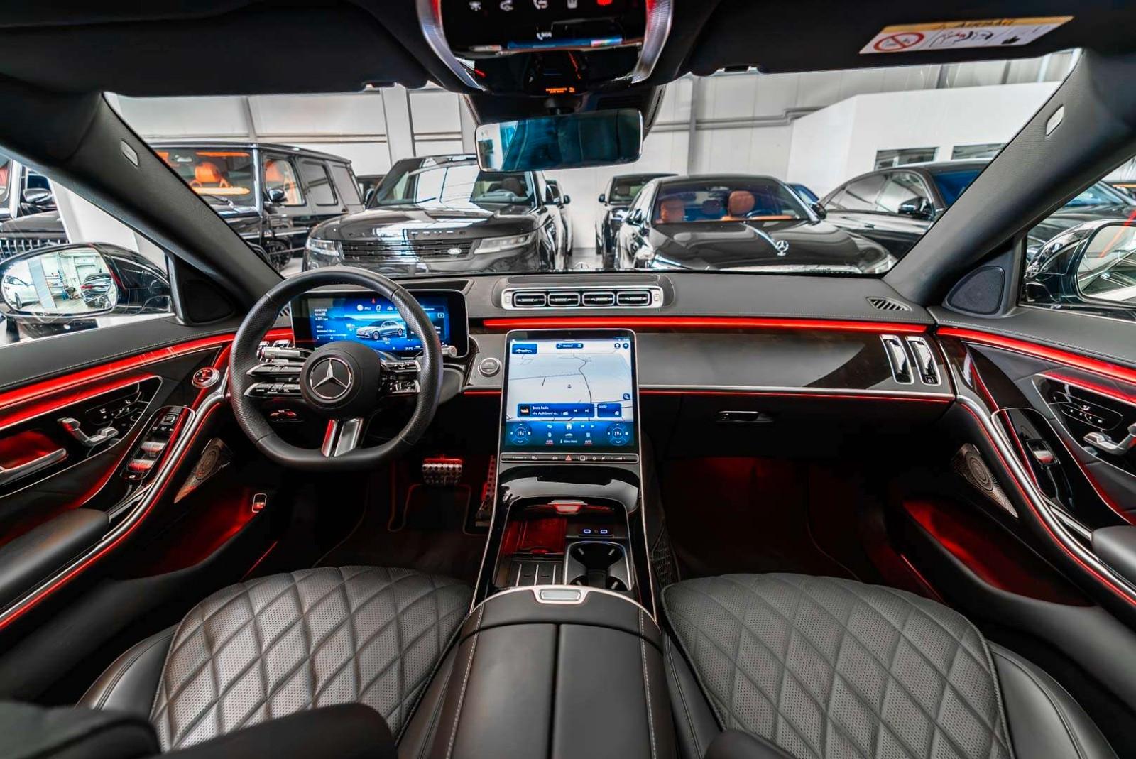 Mercedes-Benz S 350 d 4M / AMG Line / Edition / Pano / Head-Up