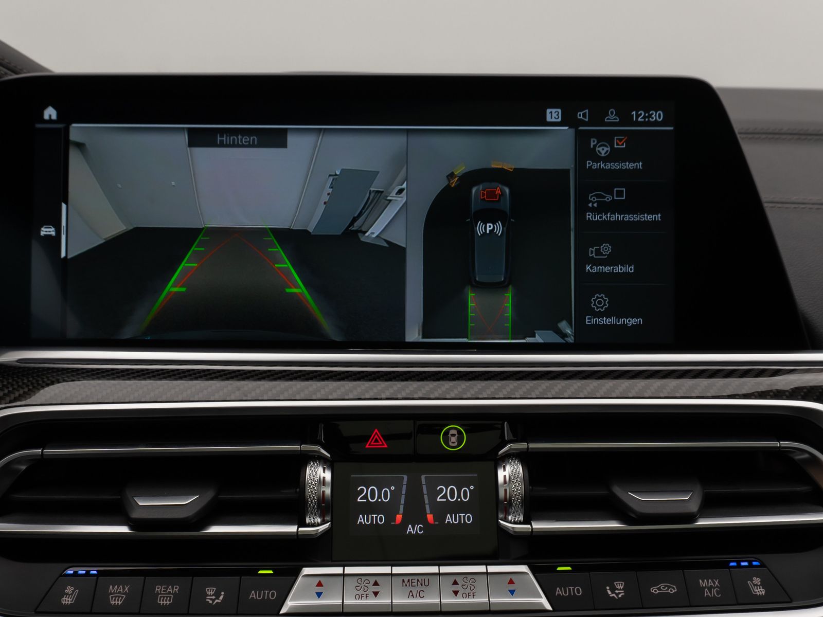 Fahrzeugabbildung BMW X5 M50i Panorama 360°Laser HUD DAB B&W Massage