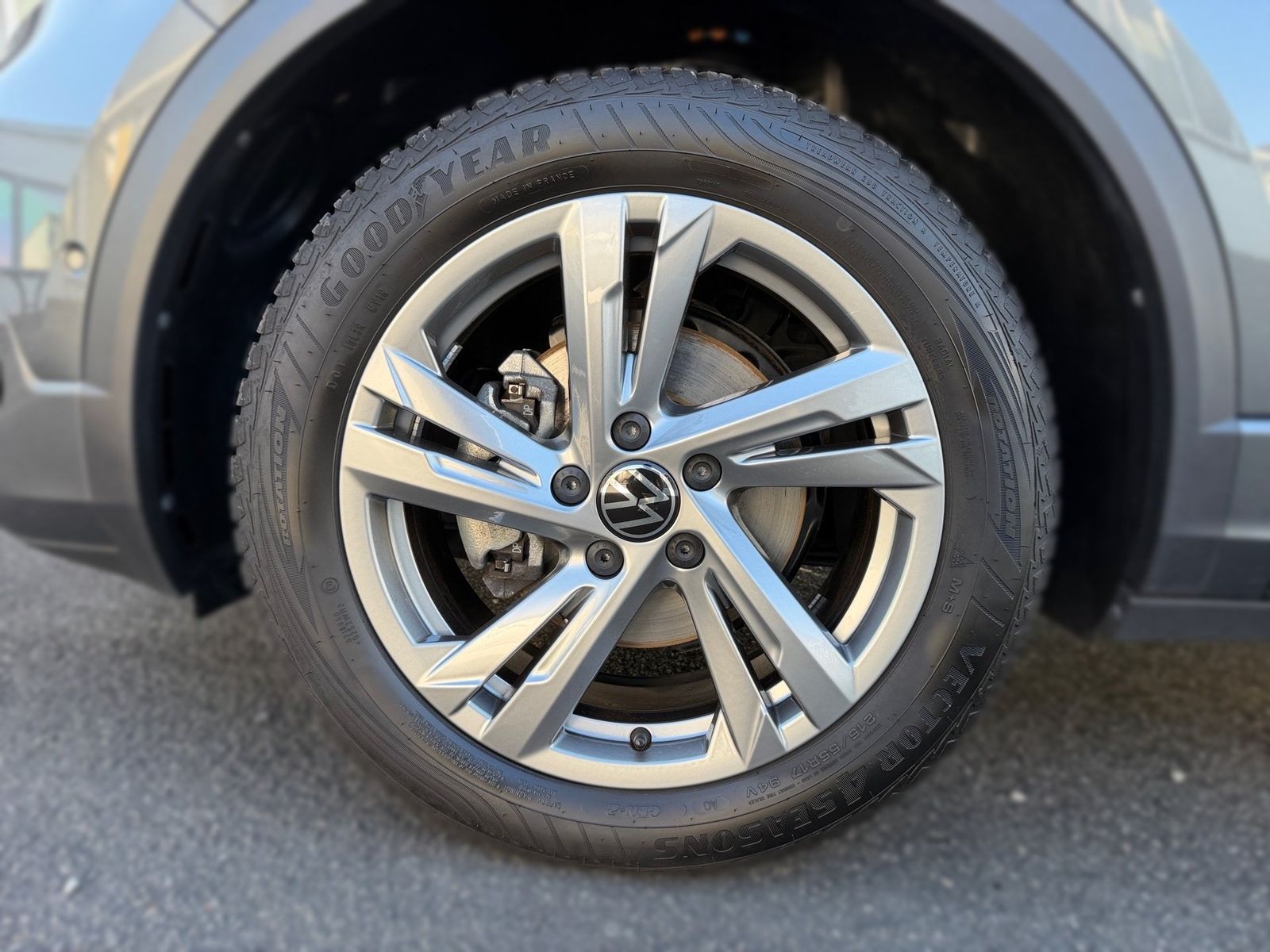 Volkswagen T-Roc R-Line 1.5 l TSI Navi.Rückfahrkamera.ACC.S foto 4