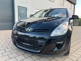 Hyundai i20 Trend ** 1 Hand ** - gebrauchte Hyundai i20 aus dem Jahr 2012
