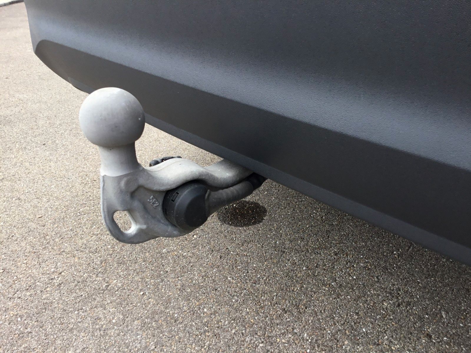 Fahrzeugabbildung Volkswagen Tiguan 1.5 eTSI DSG Elegance+AHK+Navi+18"+Kamera