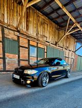 BMW 118d Coupé  M-Paket, AHK, HU bis 11/26 - BMW 118 mit Diesel-Antrieb: Coupé, Sportfahrwerk, 118d