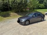 BMW E90 320i Limousine Tüv Neu 67000 km Rentner  - BMW 320 mit Benzin-Antrieb: Limousine, E90 320i